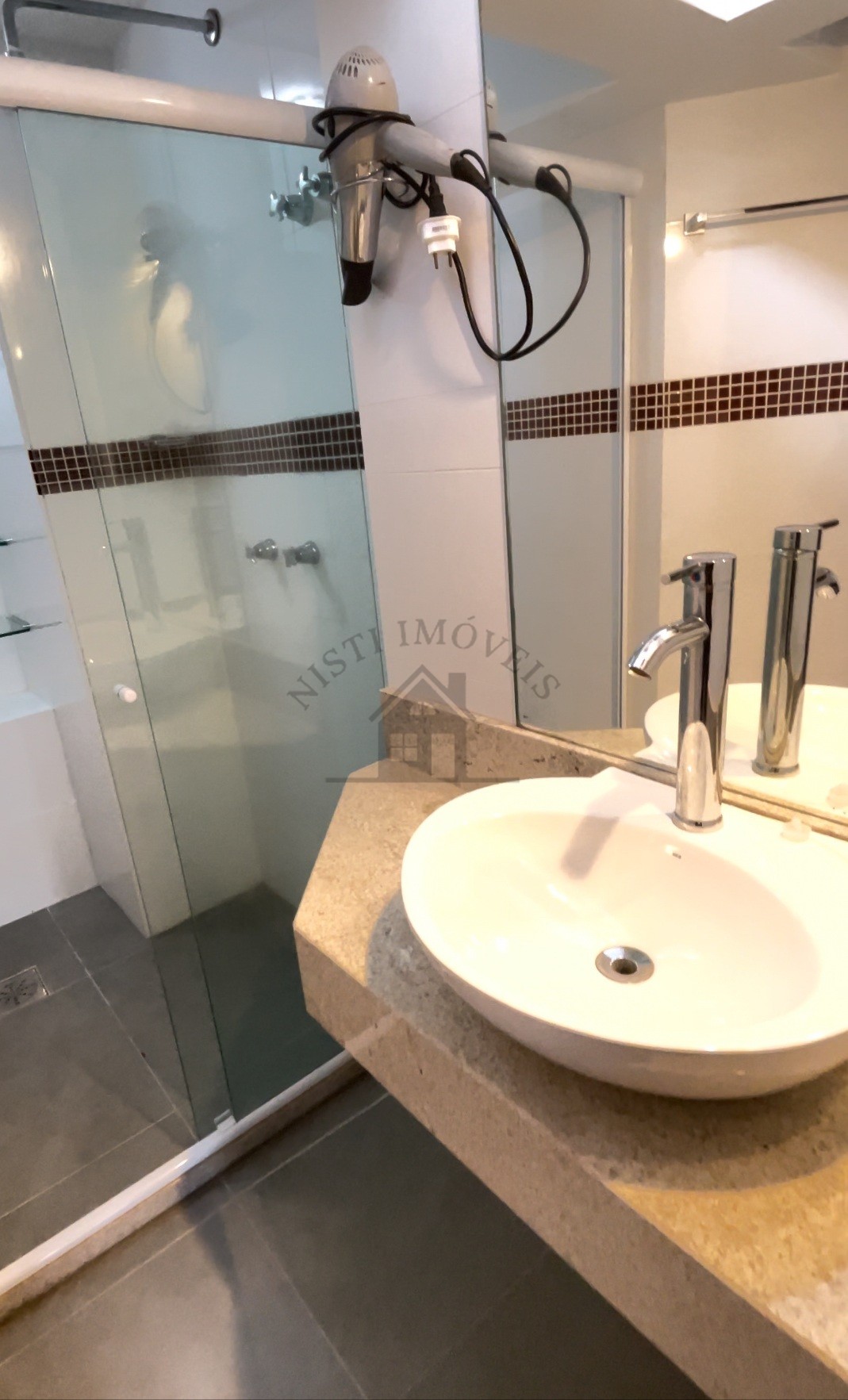 Casa à venda com 3 quartos, 180m² - Foto 13