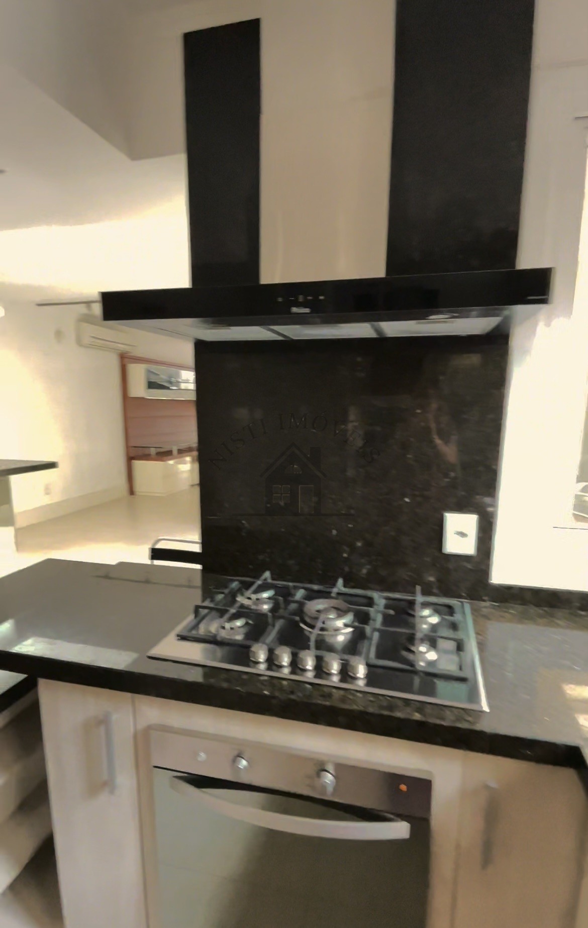 Casa à venda com 3 quartos, 180m² - Foto 17