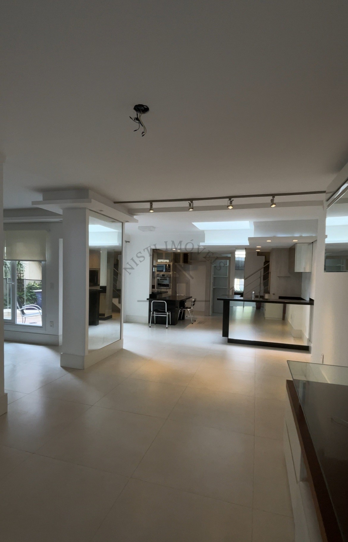 Casa à venda com 3 quartos, 180m² - Foto 6
