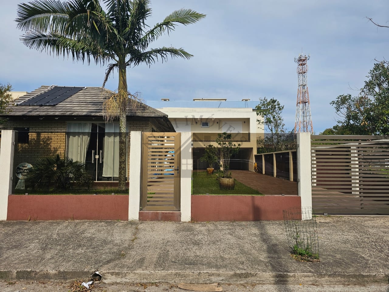 Casa, 3 quartos, 294 m² - Foto 1